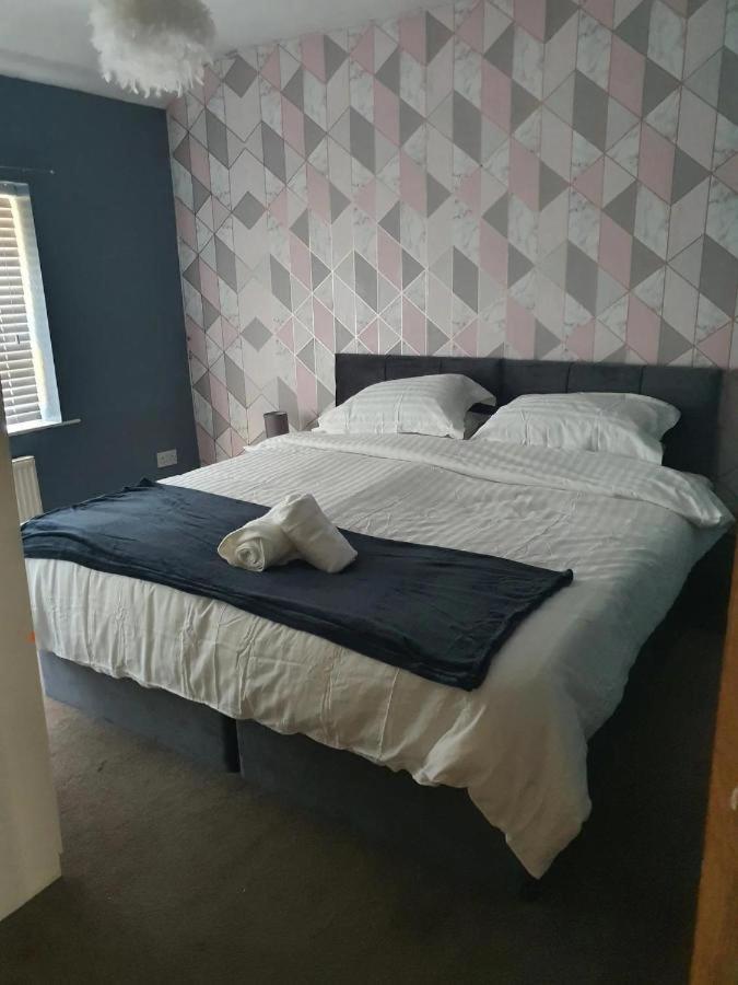 Double Bedroom 96Glc Greater Manchester 미들턴 외부 사진